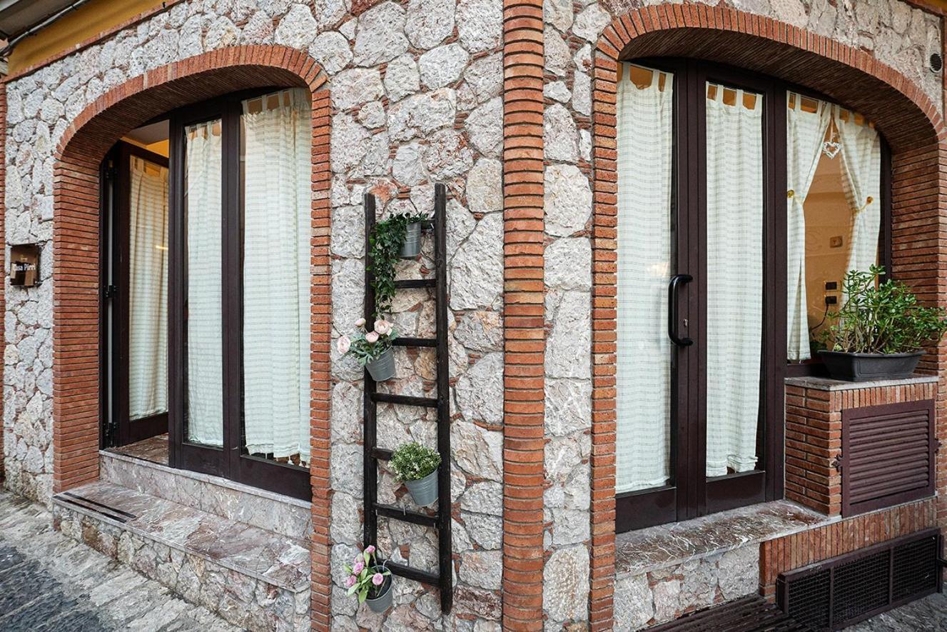Апартаменты Casa Pirri Кастельмола Экстерьер фото